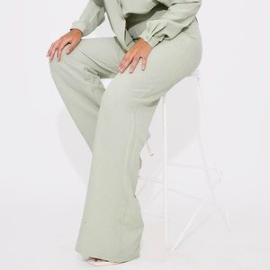 PrettyLittleThing Pants